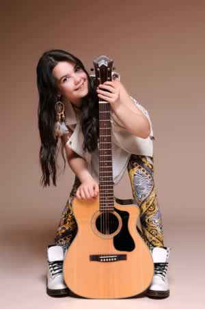Lauren Thalia